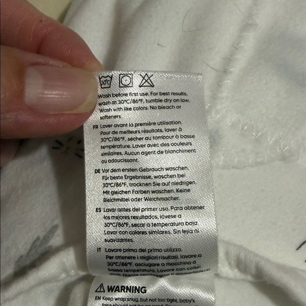 Set of 4 KeaBabies Baby Swaddle Blankets with Fun Patterns.  0-3 Months. - Picture 8 of 8